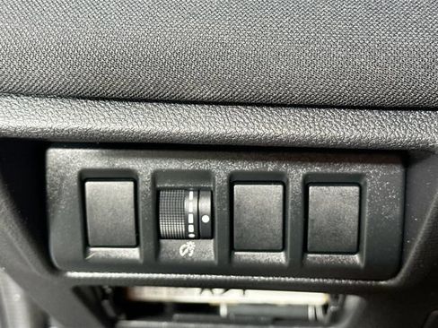 Used 2022 Subaru Outback Premium AWD/4WD image 19