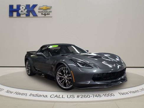 Used 2017 Chevrolet Corvette Grand Sport RWD image 2