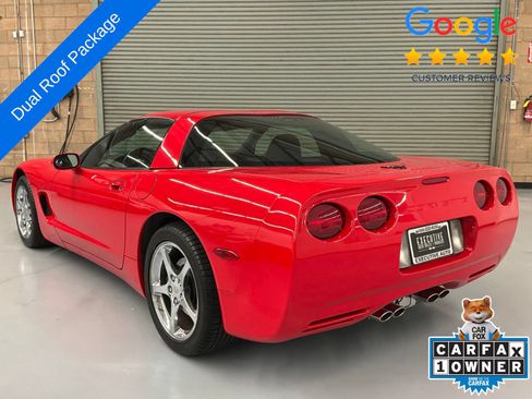 Used 2000 Chevrolet Corvette Coupe w/ Roof Pkg RWD image 7