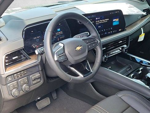 New 2026 Chevrolet Tahoe High Country AWD/4WD image 9