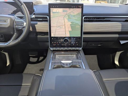 New 2025 GMC Sierra EV Denali image 12