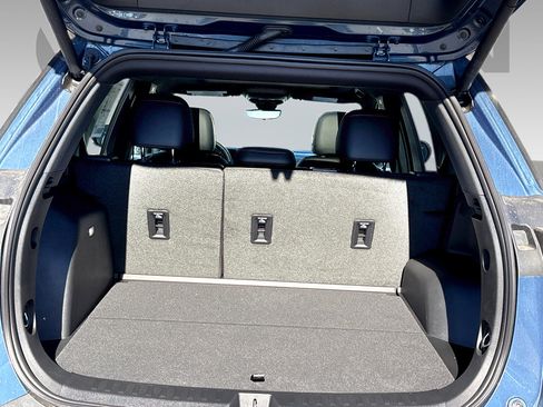 New 2026 Chevrolet Equinox RS w/ Convenience Package III image 24