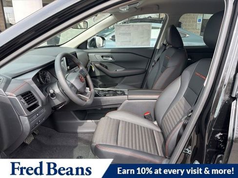 New 2026 Nissan Rogue SV image 4