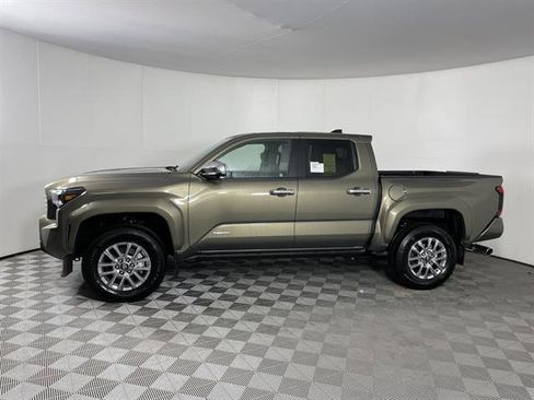 New 2026 Toyota Tacoma Limited image 4