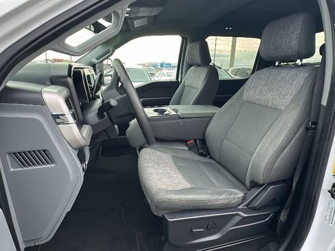 Used 2024 Ford F250 XLT image 4