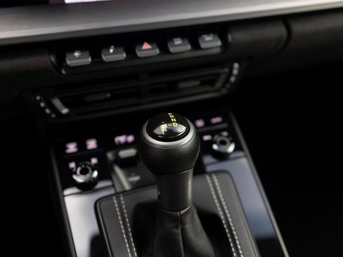 Certified 2022 Porsche 911 GT3 RWD image 16