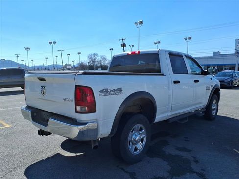 Used 2018 RAM 2500 Tradesman w/ Chrome Appearance Group image 4