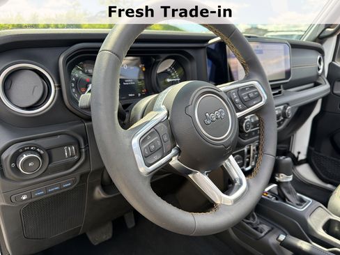 Used 2024 Jeep Wrangler Unlimited Sahara w/ Safety Group AWD/4WD image 6