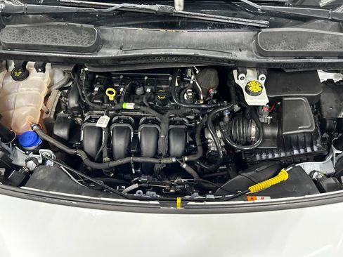 Certified 2020 Ford Transit Connect XLT FWD image 27
