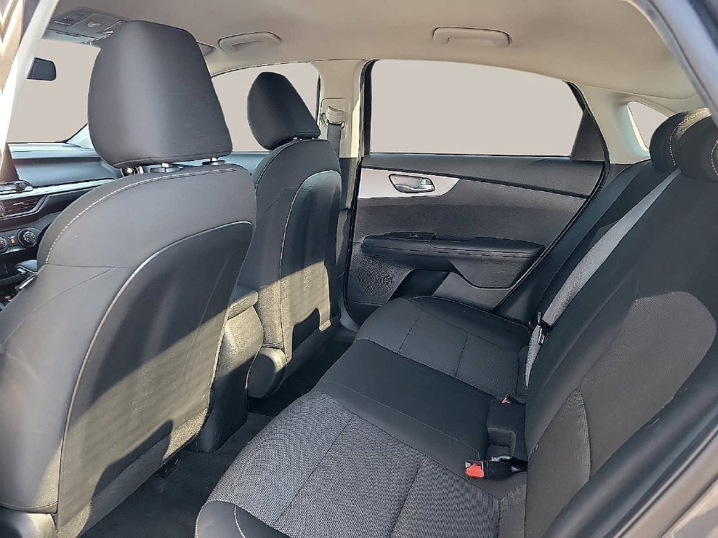 Used 2024 Kia Forte LXS FWD image 8