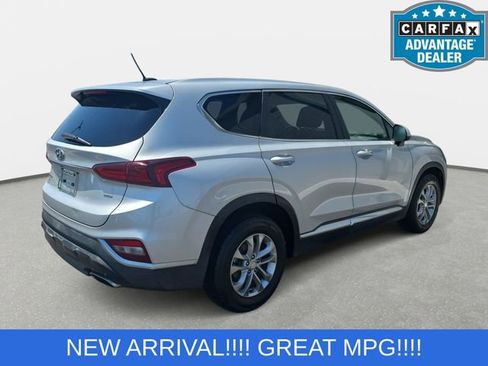 Used 2019 Hyundai Santa Fe SE AWD/4WD image 4