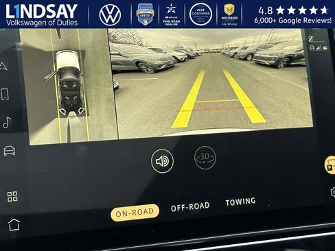 Used 2023 Land Rover Discovery S R-Dynamic image 18