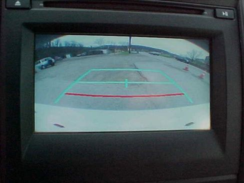 Used 2016 Toyota Camry LE FWD image 29