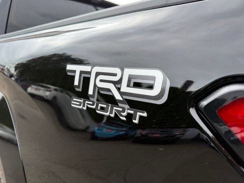 Certified 2024 Toyota Tacoma TRD Sport AWD/4WD image 6