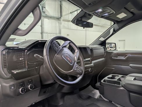 Used 2024 GMC Sierra 1500 Elevation image 10