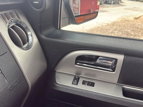 Used 2015 Ford Expedition XLT w/ Equipment Group 202A RWD image 45