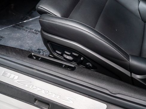 Used 2023 Porsche 911 Carrera S image 27