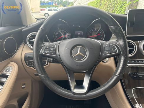 Used 2017 Mercedes-Benz GLC 300 w/ Premium 1 Package image 21