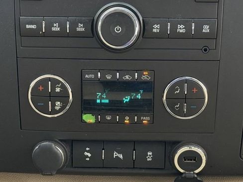 Used 2013 Chevrolet Silverado 1500 LT image 22