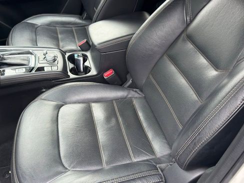 Used 2022 MAZDA CX-5 AWD 2.5 S w/ Premium Package image 11