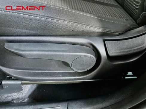 Used 2024 Kia Sorento LX FWD image 27