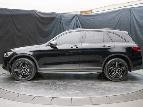 Used 2022 Mercedes-Benz GLC 300 4MATIC image 9