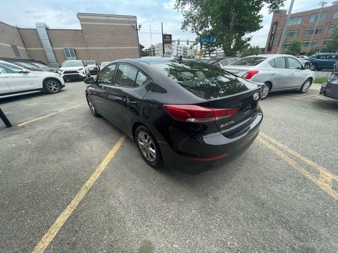 Used 2018 Hyundai Elantra SEL FWD image 5