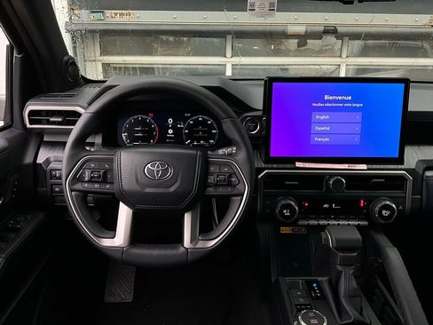 New 2025 Toyota 4Runner 4WD image 17