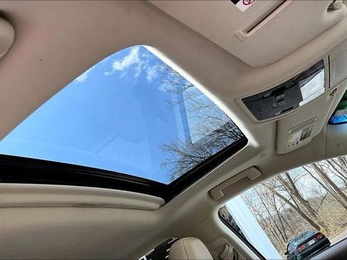 Used 2018 Lexus RX 350 AWD w/ Premium Package image 17