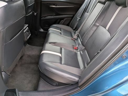 Used 2025 Toyota Camry SE FWD image 28