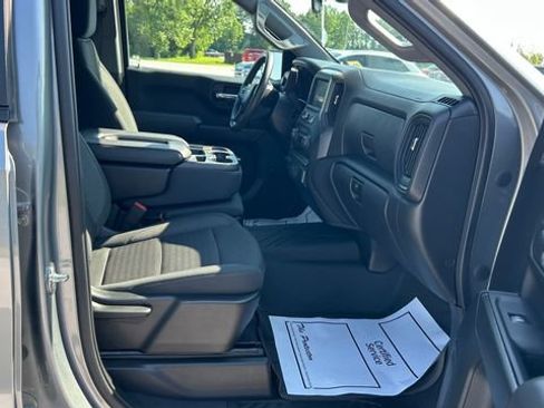 Certified 2023 Chevrolet Silverado 1500 Custom w/ LPO, Dark Essentials Package AWD/4WD image 44