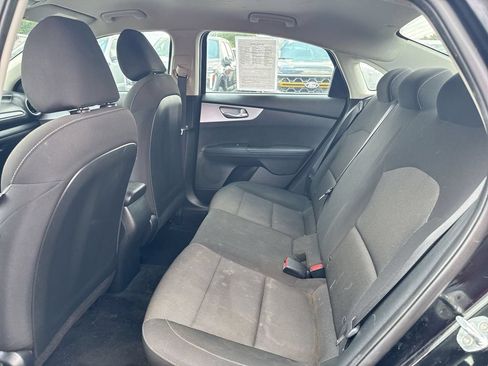 Used 2022 Kia Forte Sedan FWD image 22