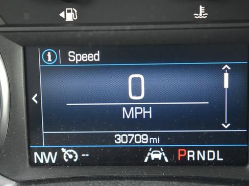 Used 2024 Chevrolet Equinox LS w/ LS Convenience Package image 17