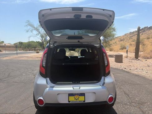 Used 2015 Kia Soul ! w/ Sun & Sound Package FWD image 7