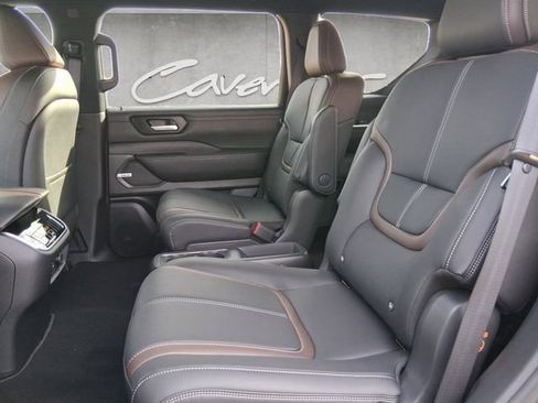 New 2026 Nissan Armada SL image 22