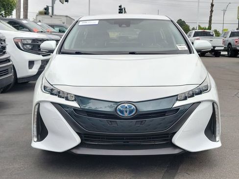 Used 2021 Toyota Prius Prime XLE FWD image 24
