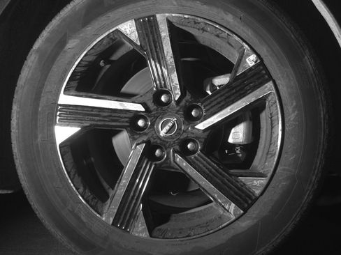 Used 2025 Nissan Sentra SV image 13