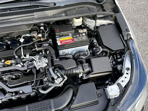 Used 2021 Toyota Corolla SE image 31