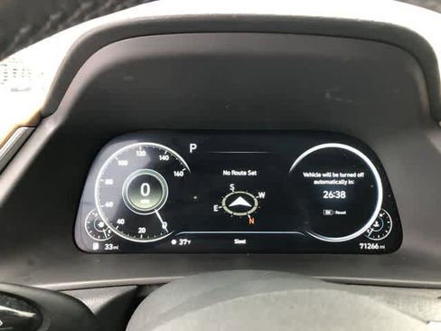 Used 2021 Hyundai Sonata Limited w/ Preferred Accessory Package image 19