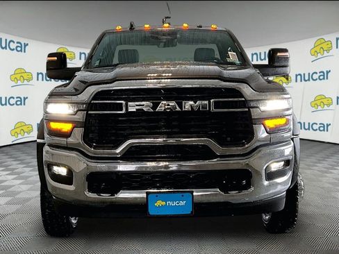 New 2026 RAM 5500 Tradesman w/ Chrome Appearance Group image 3