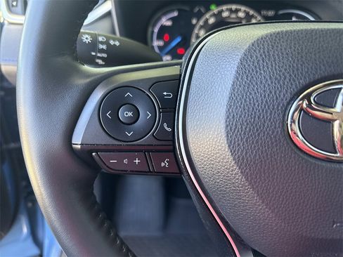 Used 2024 Toyota RAV4 SE image 22