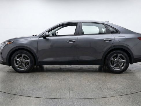 Used 2025 Kia K4 LXS FWD image 5