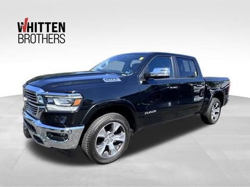 Used 2022 RAM 1500 Laramie AWD/4WD image 1