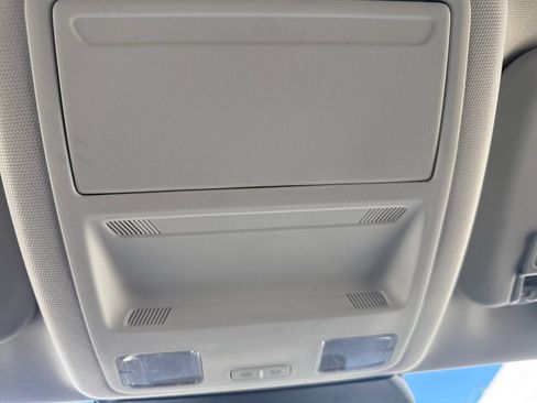 Used 2025 Ford Escape SE FWD image 21