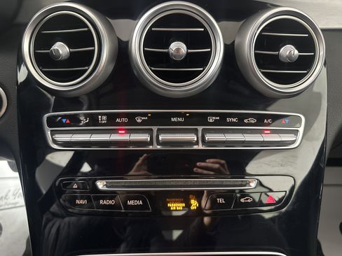 Used 2017 Mercedes-Benz C 300 4MATIC Cabriolet image 17