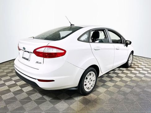 Used 2017 Ford Fiesta S image 3
