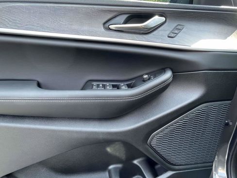 New 2025 Jeep Grand Cherokee Limited w/ Luxury Tech Group II image 27