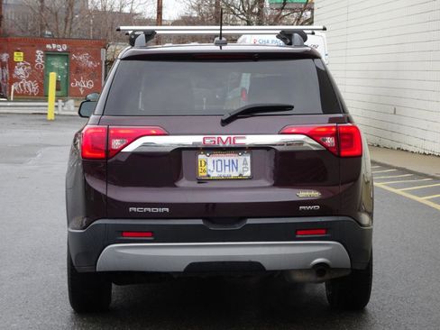 Used 2017 GMC Acadia SLE AWD/4WD image 6