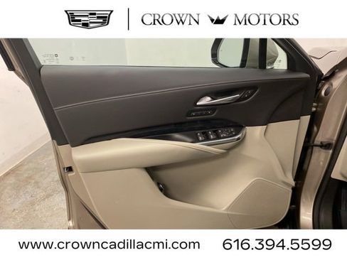 Certified 2023 Cadillac XT4 Premium Luxury w/ Cold Weather Package image 20
