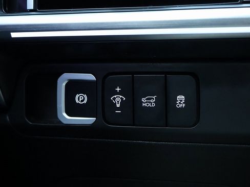 Used 2025 Hyundai Santa Fe Limited image 34